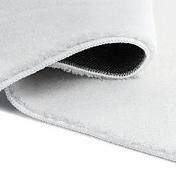 Tapete Shaggy Ondulado Assimétrico - Aranga Super Soft Fur (branco)