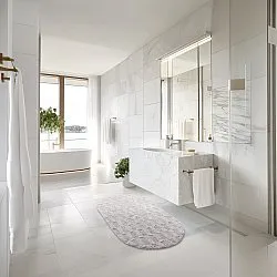 Tapete de banheiro oval - Bevin (cinza claro)