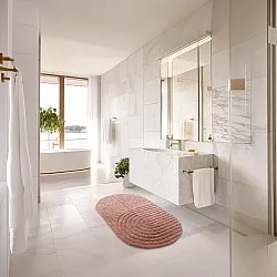 Tapete de banheiro oval - Embla (rosa)