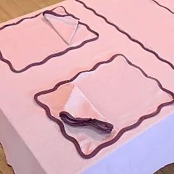 Toalha de mesa de algodão Yrsa (rosa)