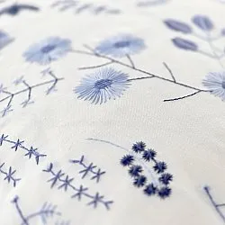 Capa de Almofada - Stavanger Embroidered Cushion Cover (multi)