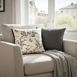 Capa de Almofada - Viborg Embroidered Cushion Cover (multi)