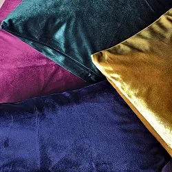 Capa de Almofada Marlyn em Veludo (amarelo)