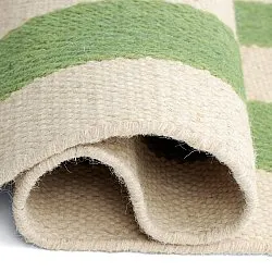 Tapete de lã irregular - Kystaro (creme/verde/vermelho)