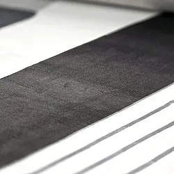 Tapete Wilton - Delft (branco/cinza/preto)