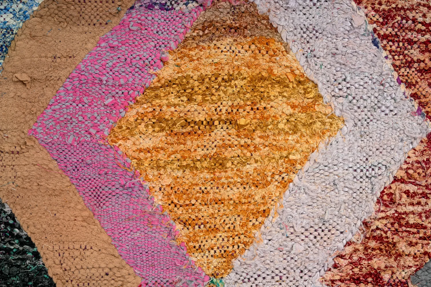 Tapete Berbere Marroquino Boucherouite 135 x 260 cm