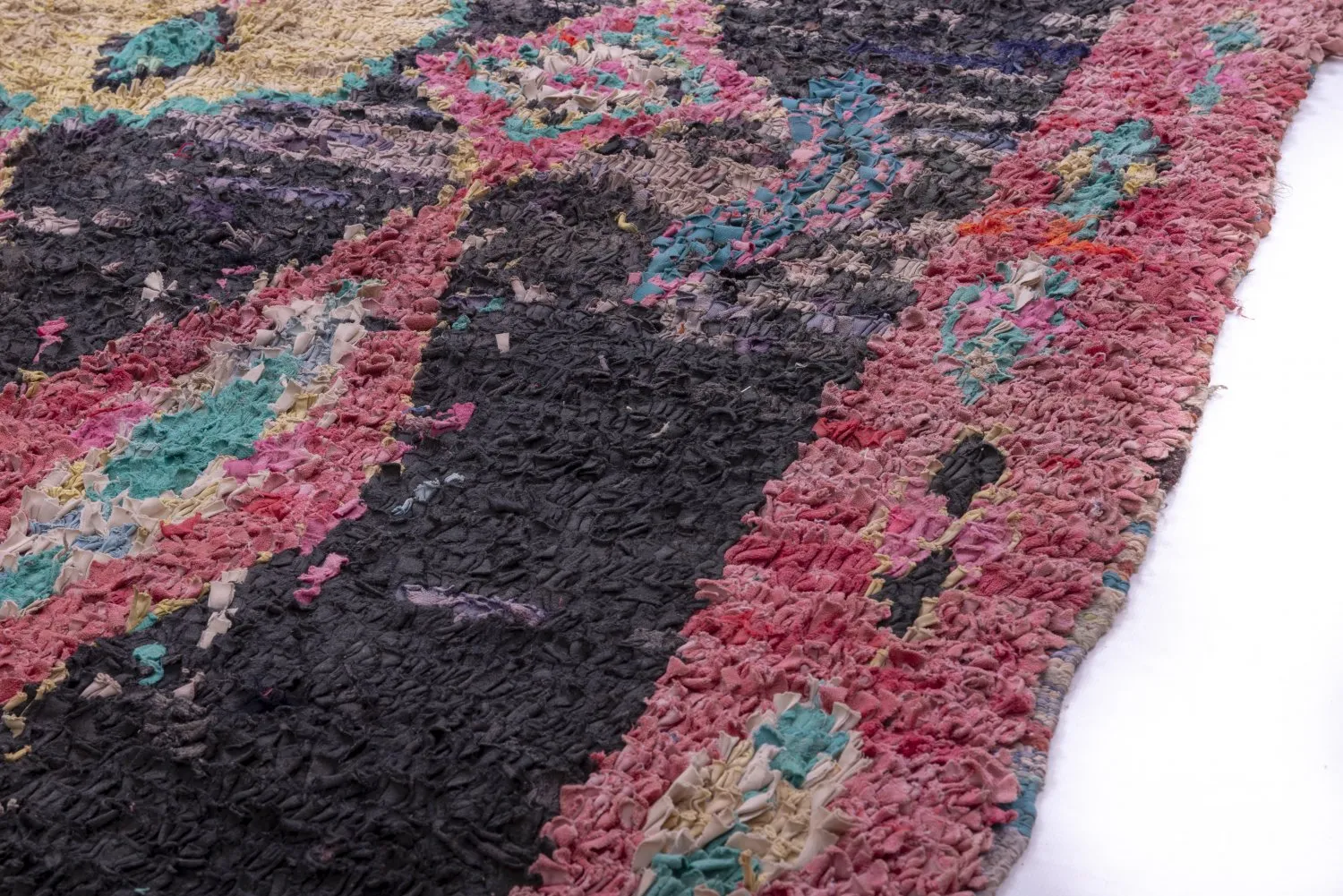 Tapete Berbere Marroquino Boucherouite 240 x 155 cm
