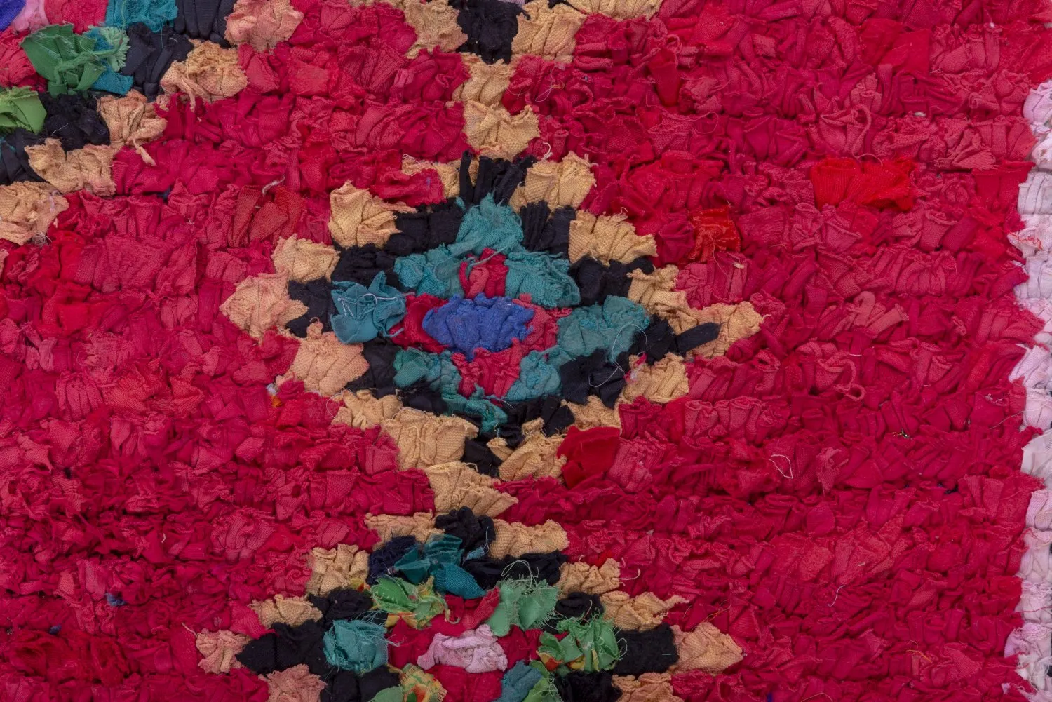 Tapete Berbere Marroquino Boucherouite 255 x 145 cm
