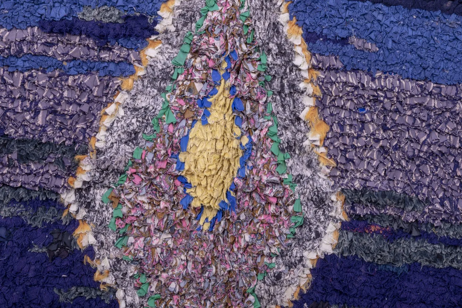 Tapete Berbere Marroquino Boucherouite 230 x 170 cm