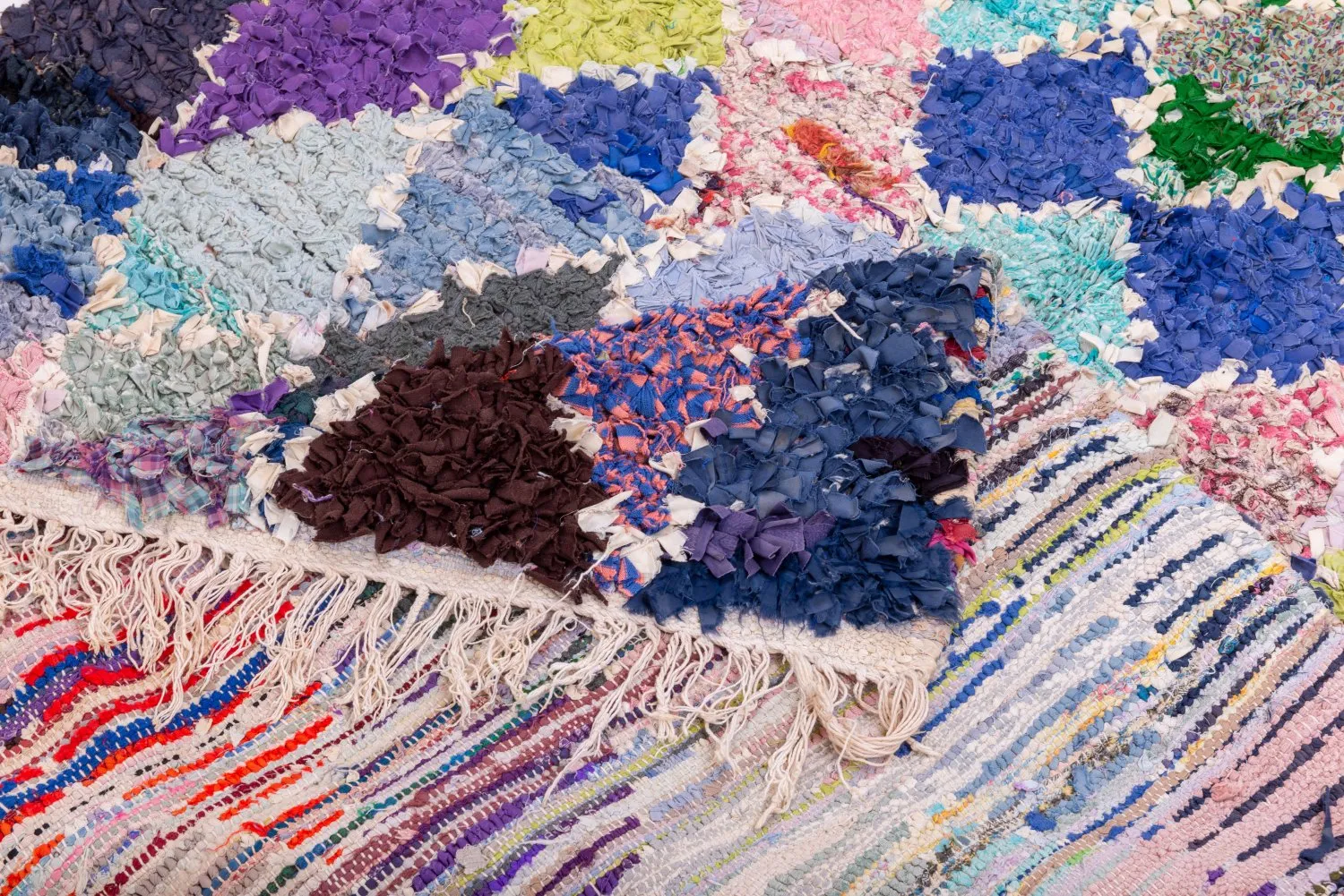 Tapete Berbere Marroquino Boucherouite 215 x 135 cm