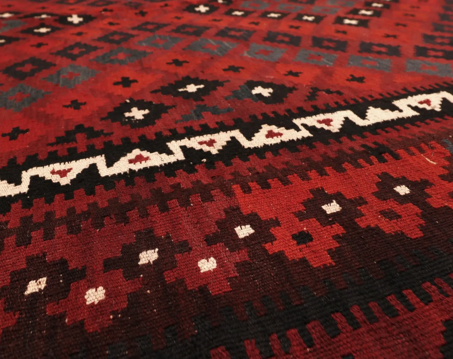 Tapete kilim oriental 305 x 256 cm