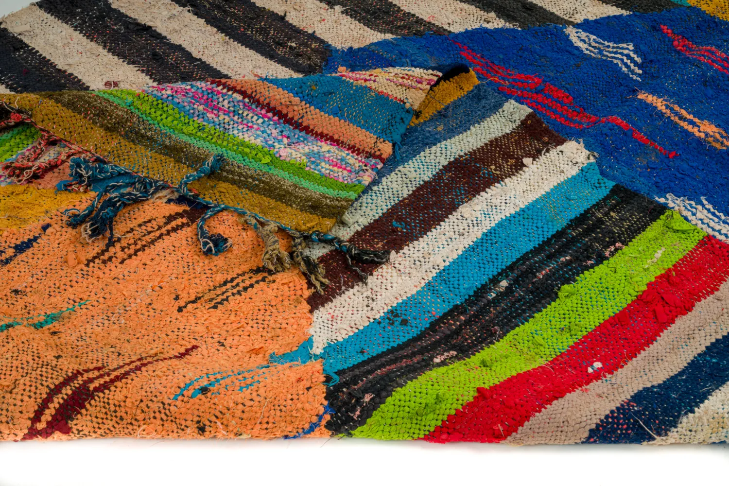 Tapete Berbere Marroquino Boucherouite 135 x 230 cm