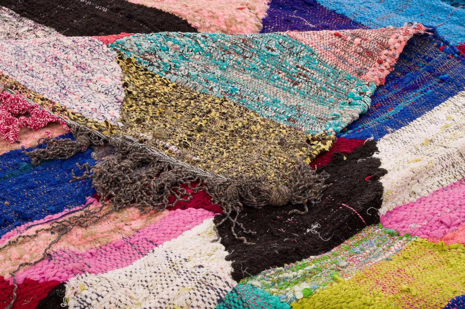 Tapete Berbere Marroquino Boucherouite 150 x 305 cm