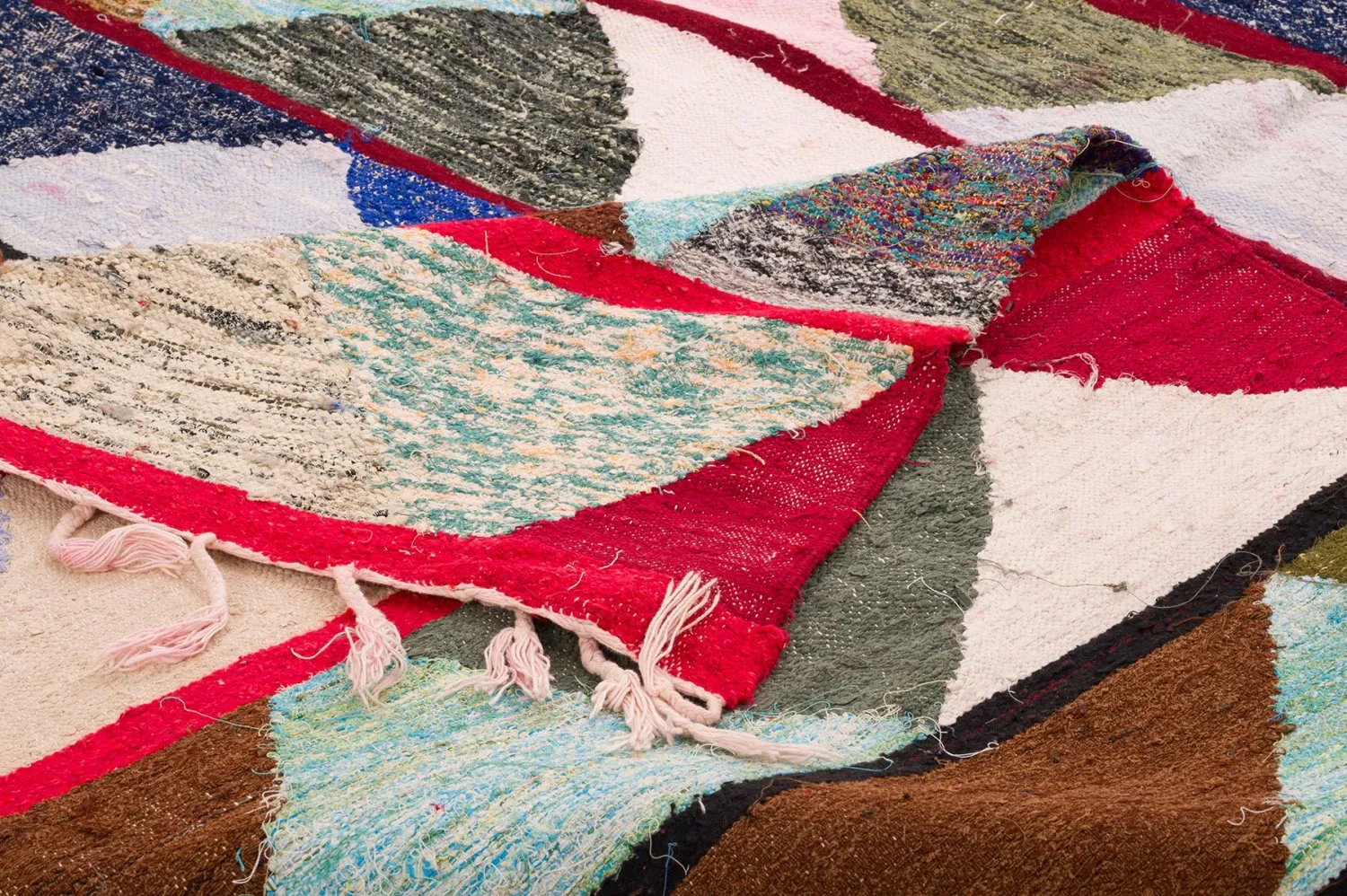 Tapete Berbere Marroquino Boucherouite 145 x 220 cm