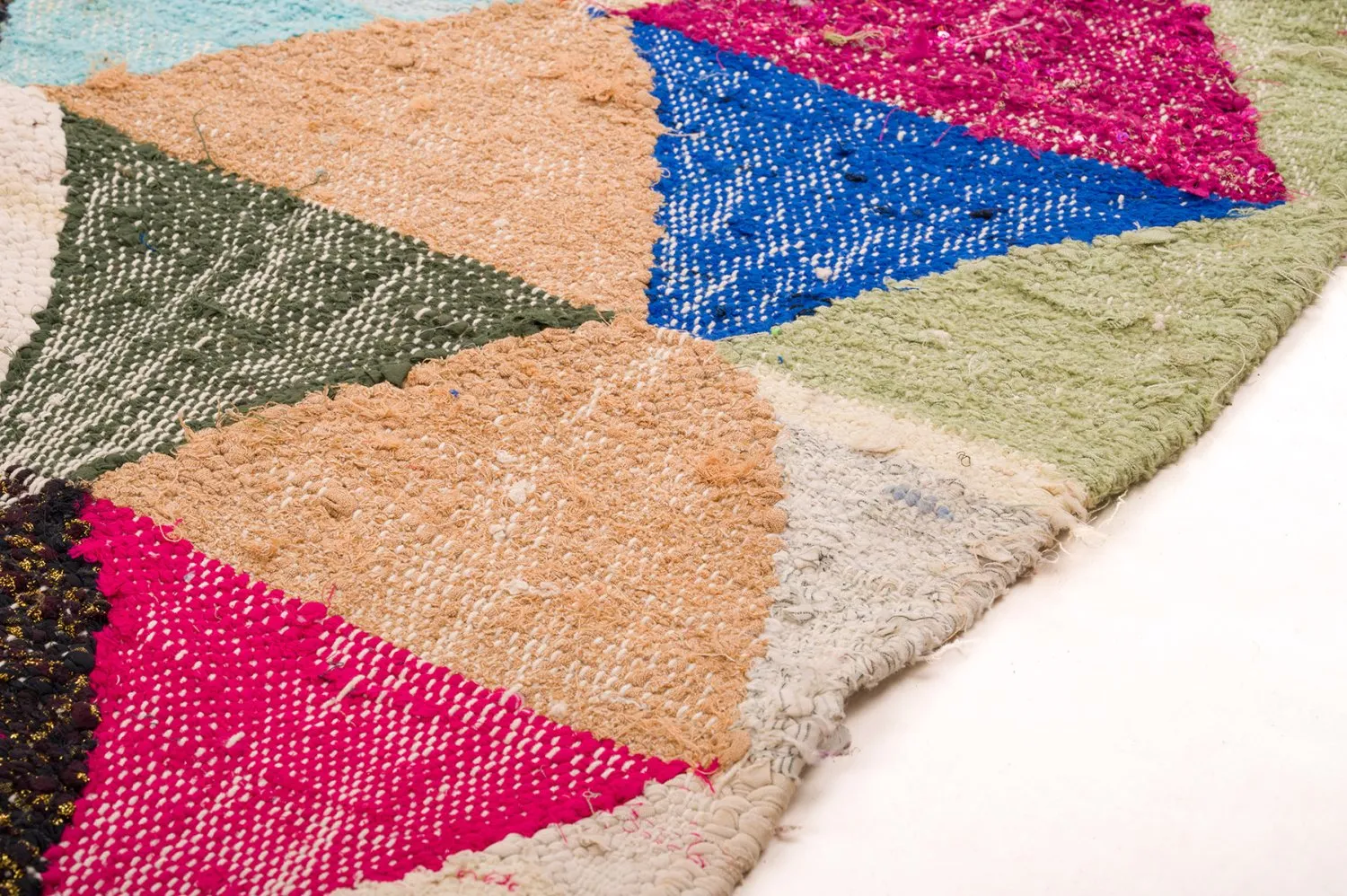 Tapete Berbere Marroquino Boucherouite 135 x 230 cm