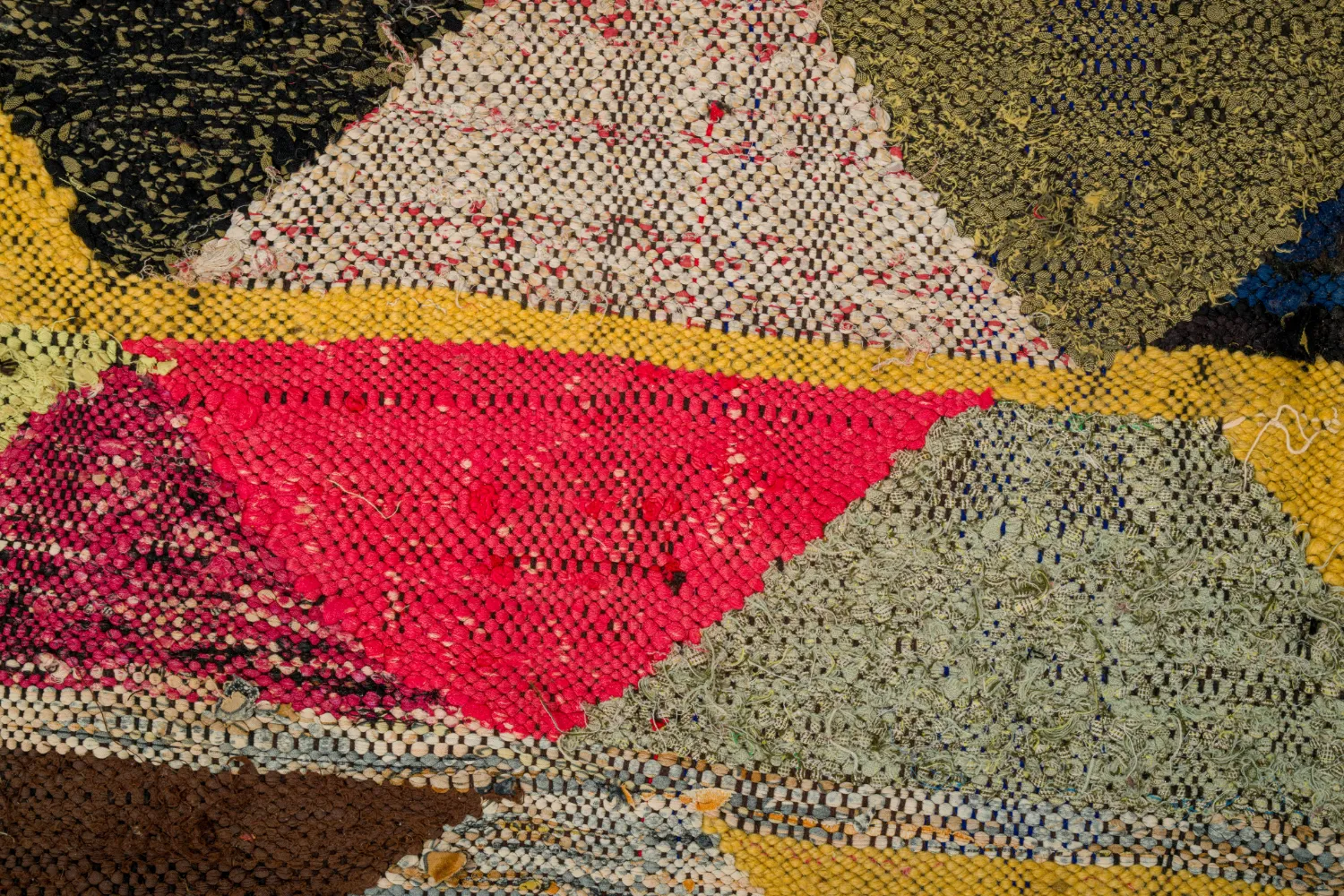 Tapete Berbere Marroquino Boucherouite 140 x 230 cm