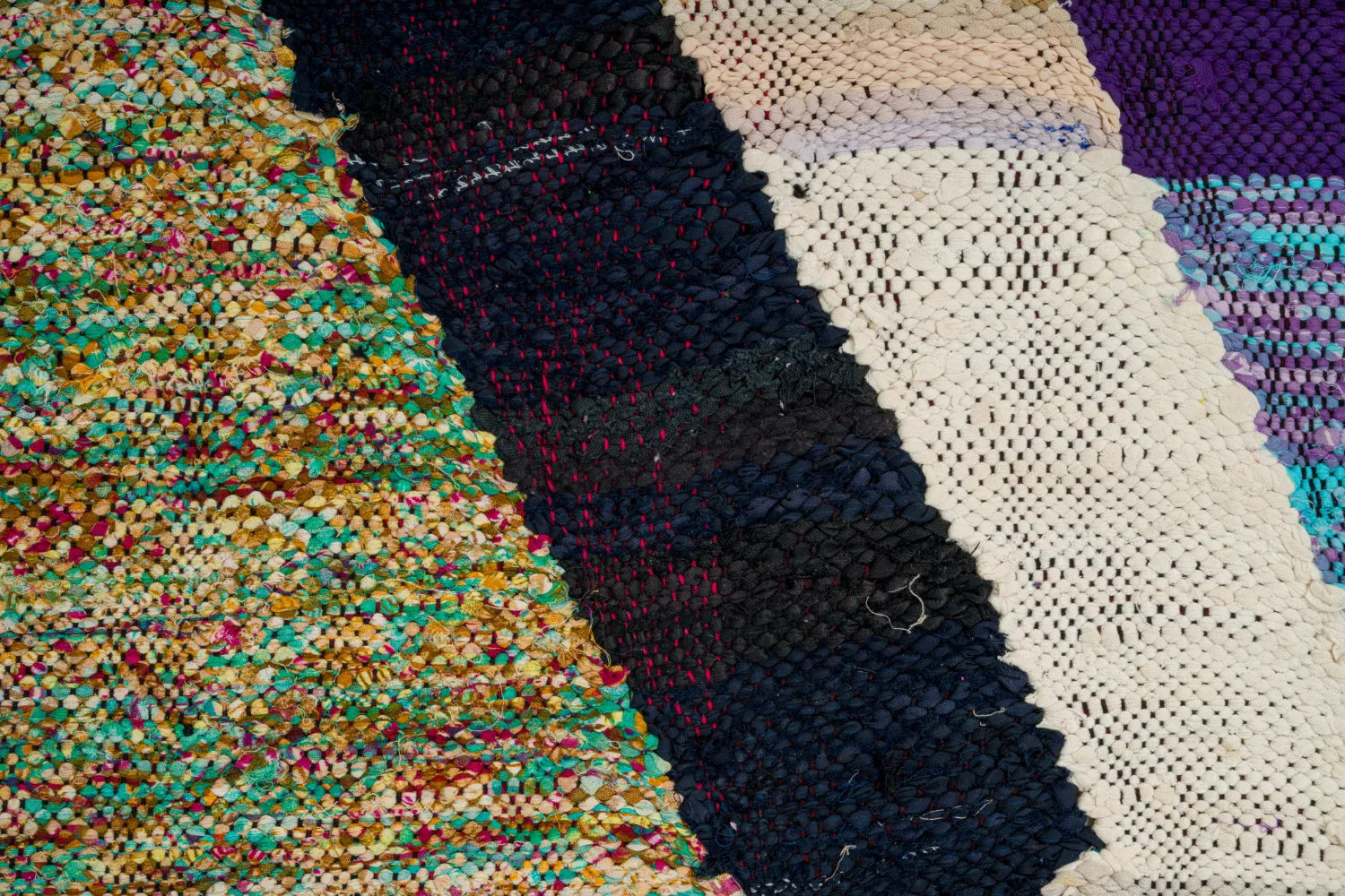 Tapete Berbere Marroquino Boucherouite 135 x 255 cm