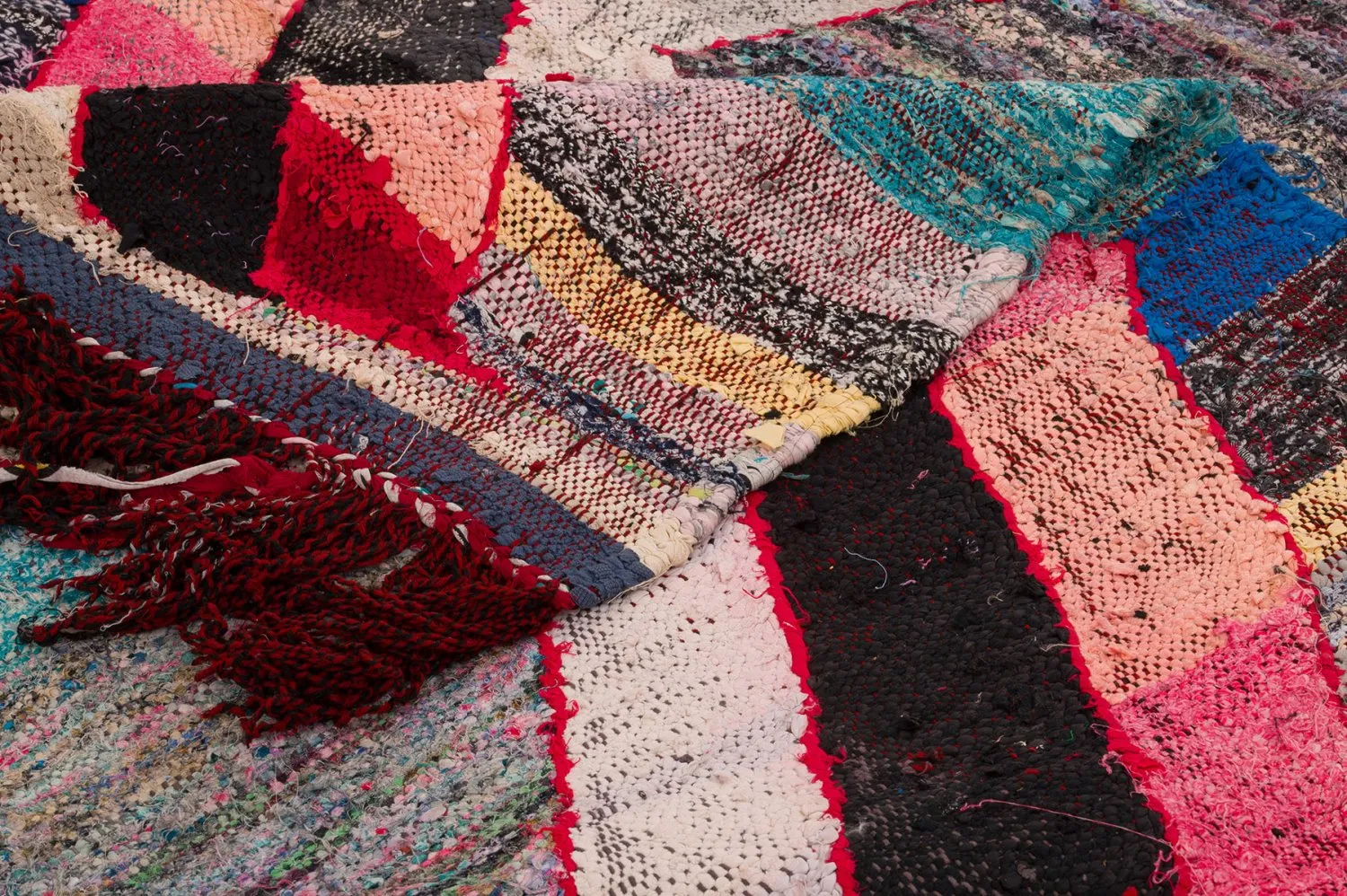 Tapete Berbere Marroquino Boucherouite 150 x 260 cm