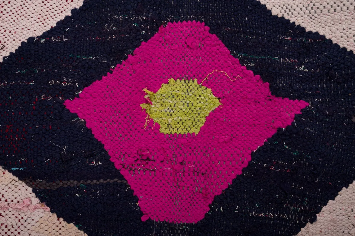 Tapete Berbere Marroquino Boucherouite 165 x 270 cm