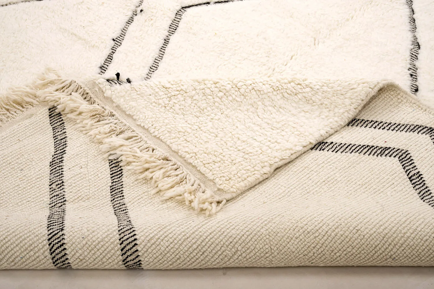 Tapete Kilim Marroquino Beni Ourain 210 x 300 cm