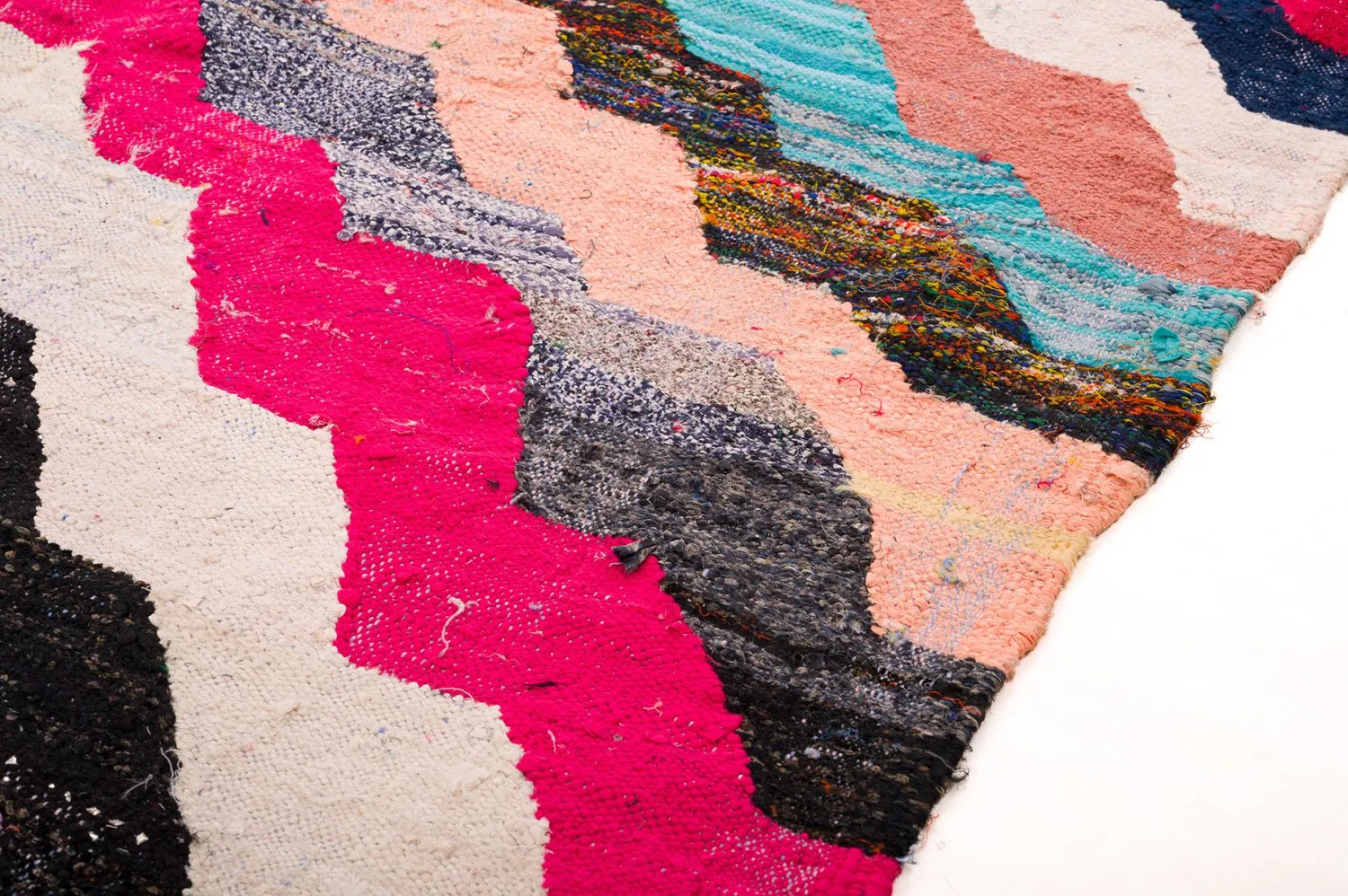 Tapete Berbere Marroquino Boucherouite 145 x 235 cm