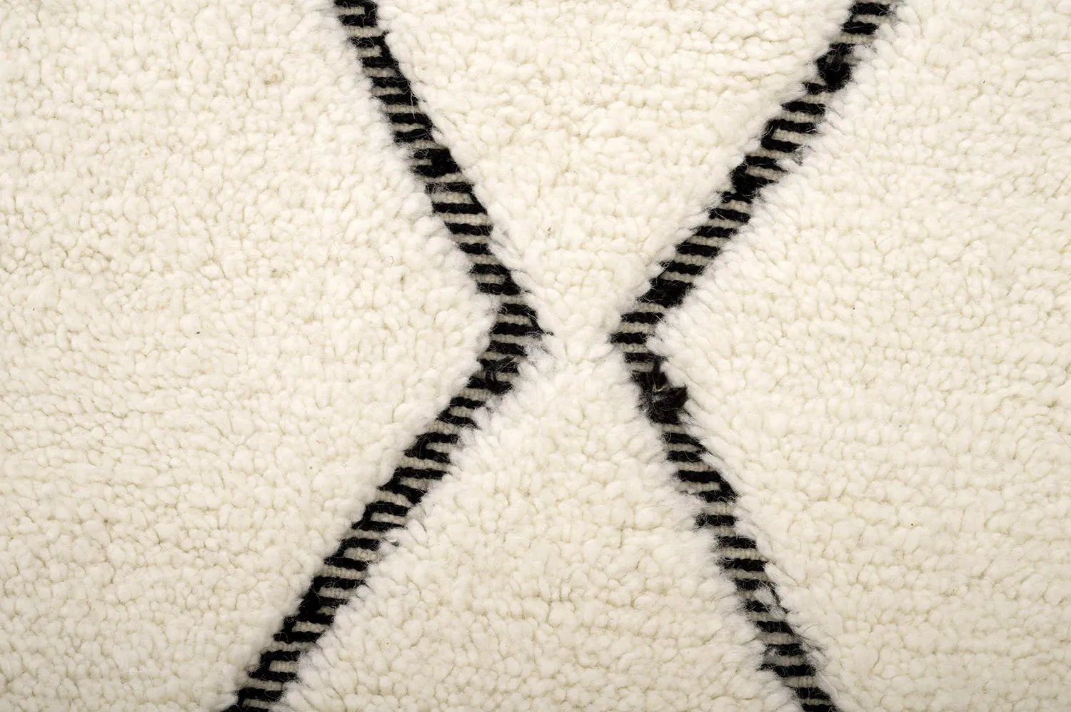 Tapete Kilim Marroquino Beni Ourain 205 x 290 cm