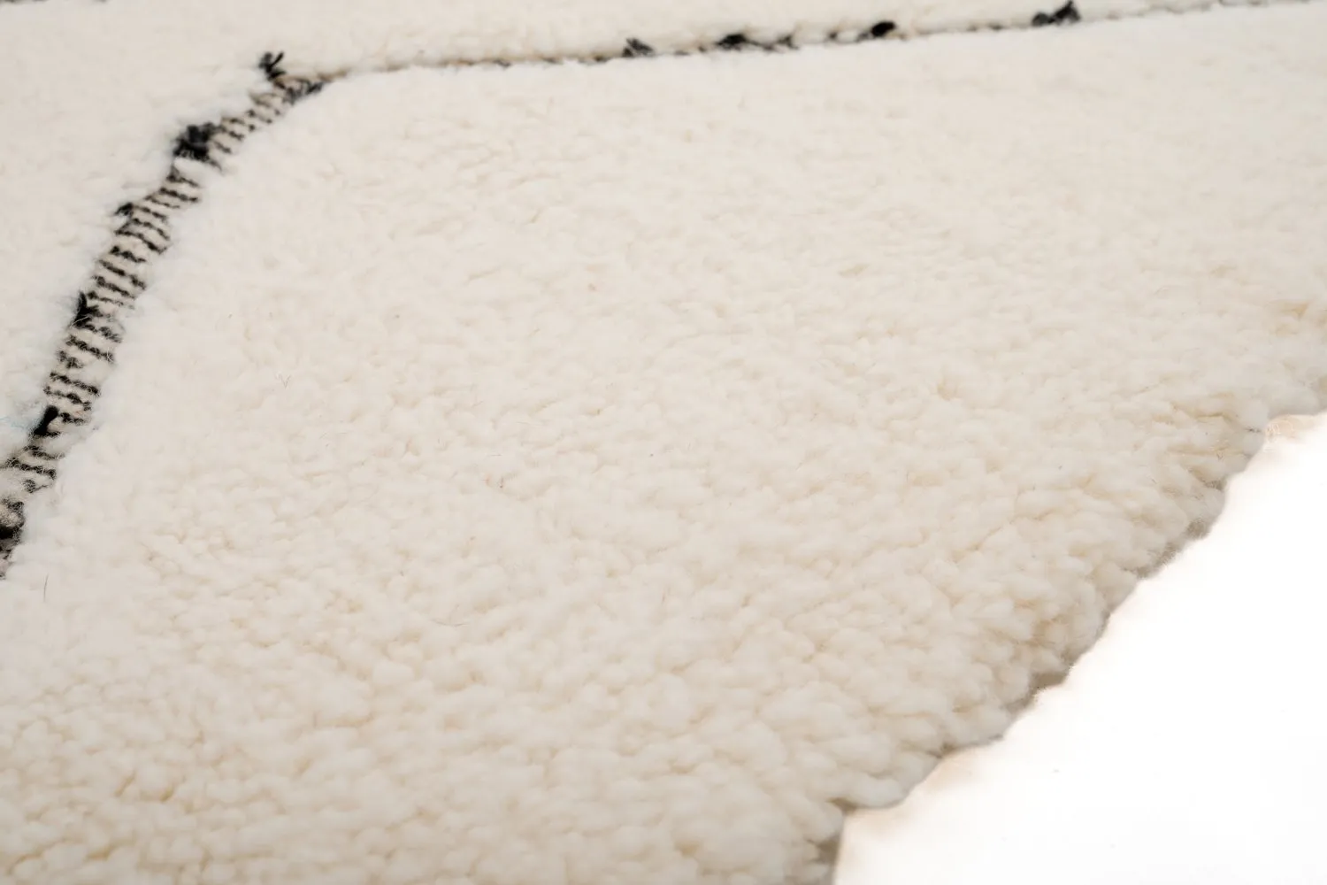 Tapete Kilim Marroquino Beni Ourain 260 x 165 cm