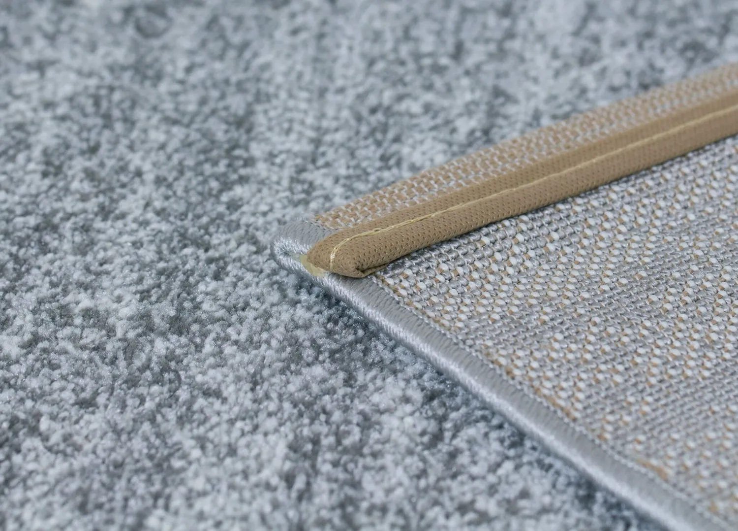 Wiltonmatta - Melange (grå)