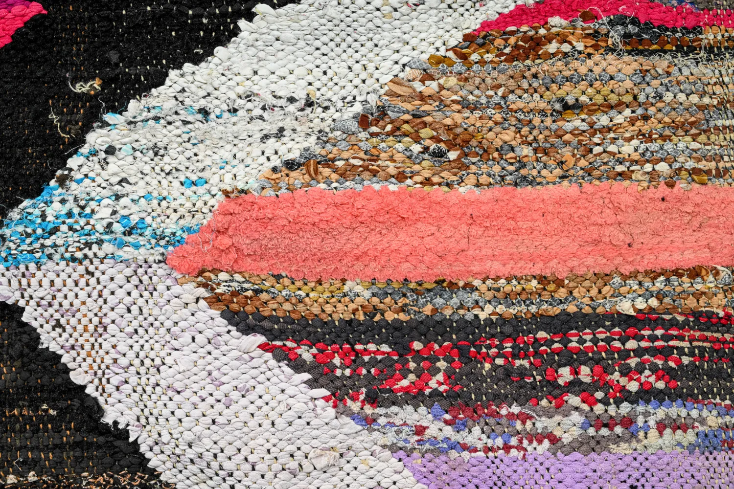 Tapete Berbere Marroquino Boucherouite 140 x 245 cm