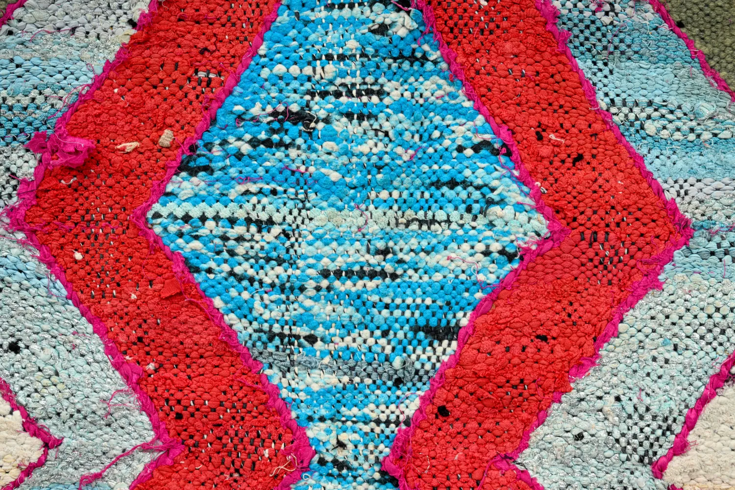 Tapete Berbere Marroquino Boucherouite 115 x 220 cm