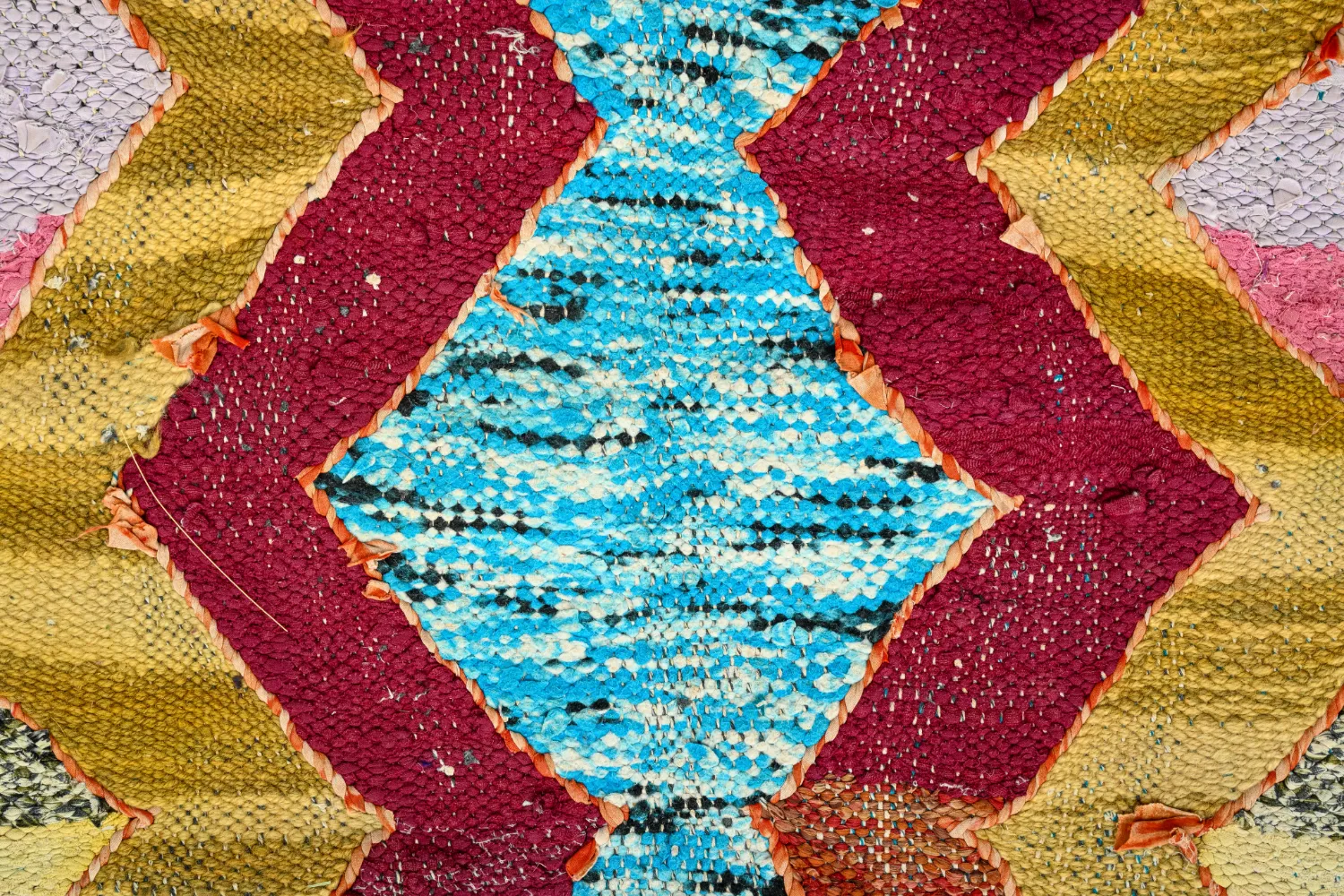 Tapete Berbere Marroquino Boucherouite 125 x 215 cm