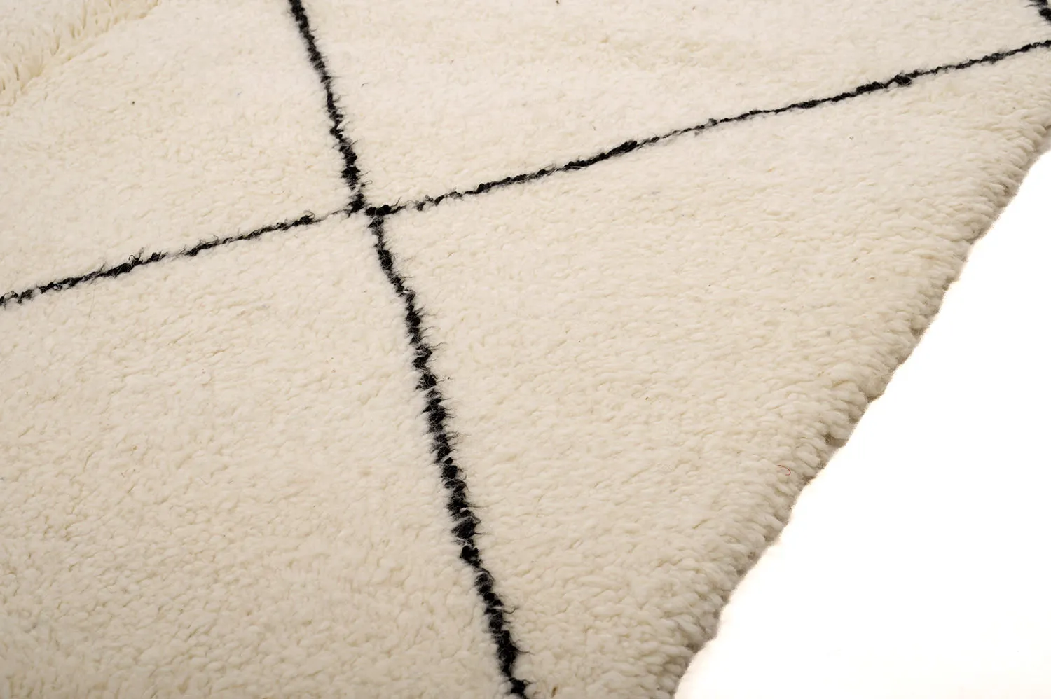 Tapete Kilim Marroquino Beni Ourain 150 x 225 cm