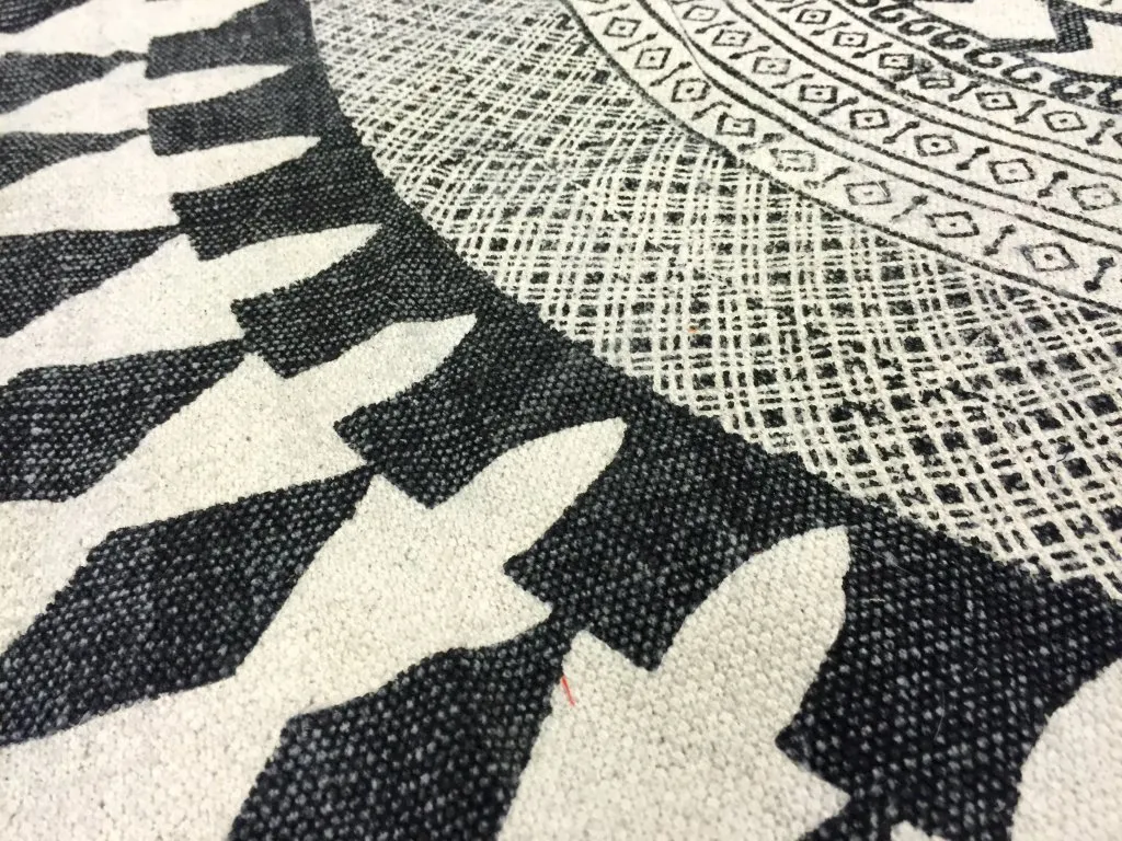 Runda mattor - Marrakech (rund) (svart/vit/grå)