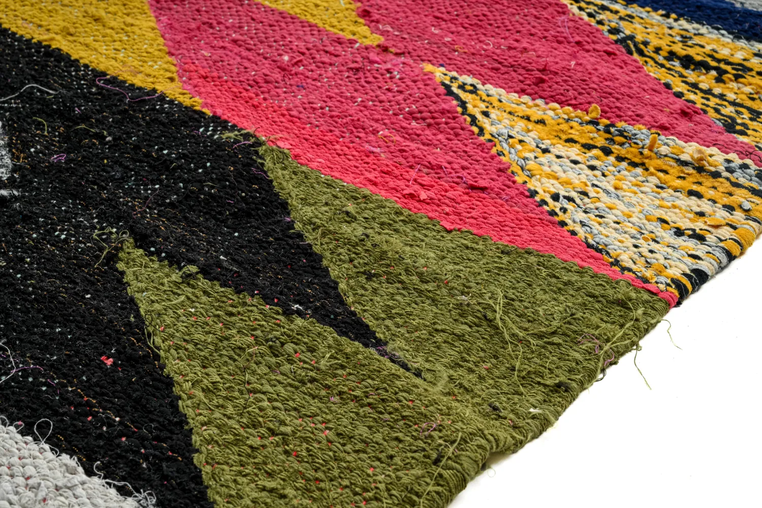 Tapete Berbere Marroquino Boucherouite 155 x 255 cm