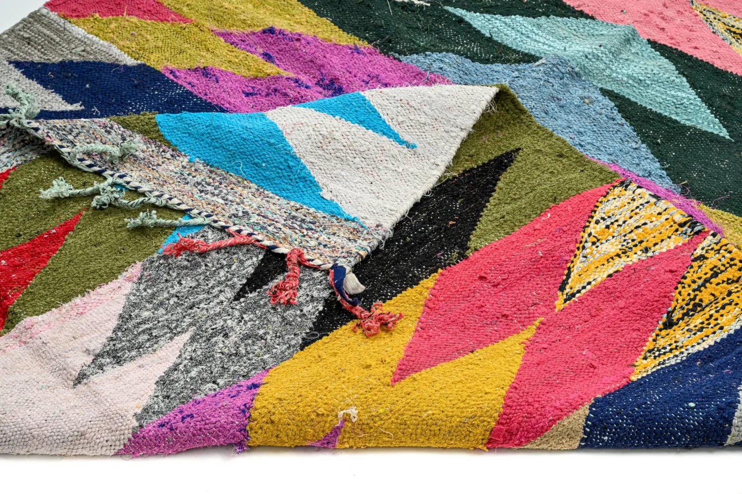 Tapete Berbere Marroquino Boucherouite 155 x 255 cm