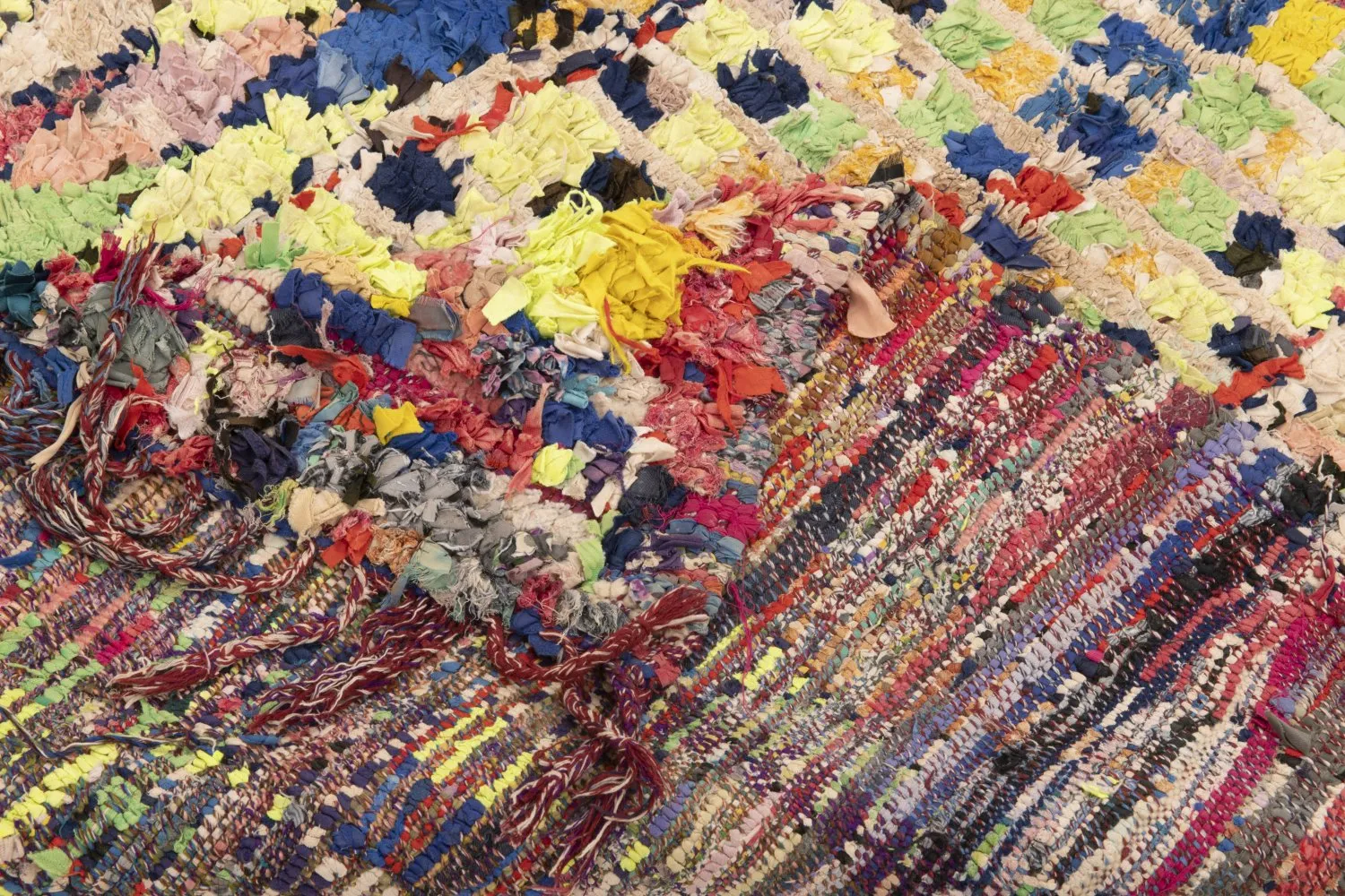 Tapete Berbere Marroquino Boucherouite 180 x 115 cm