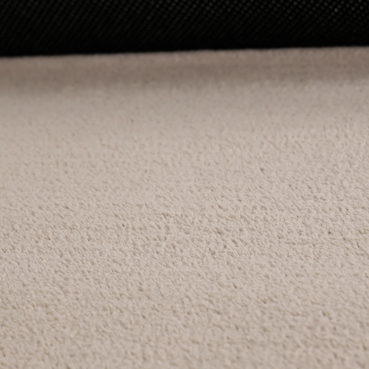 Tapete Shaggy Ondulado Assimétrico - Aranga Super Soft Fur (marrom)