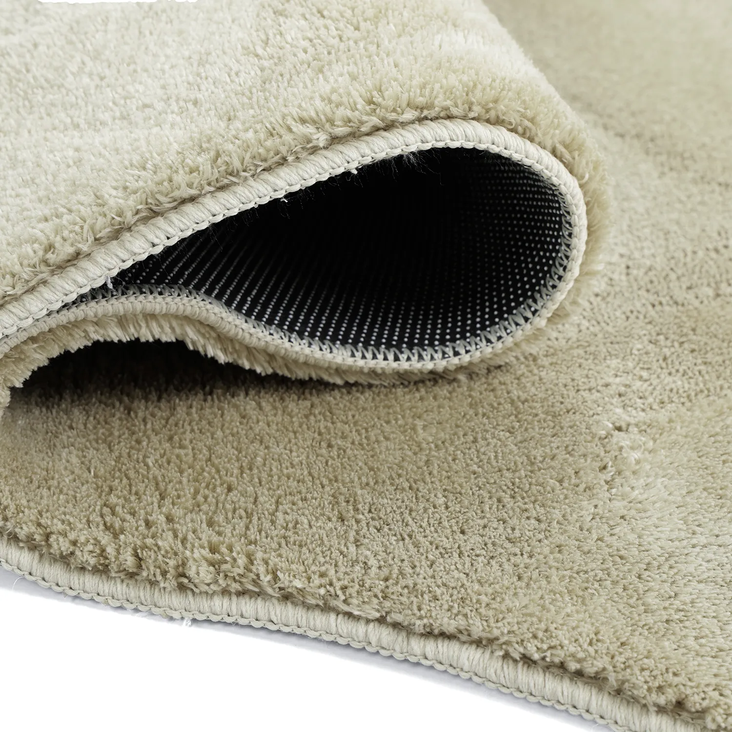 Tapete Shaggy Ondulado Assimétrico - Aranga Super Soft Fur (verde claro)