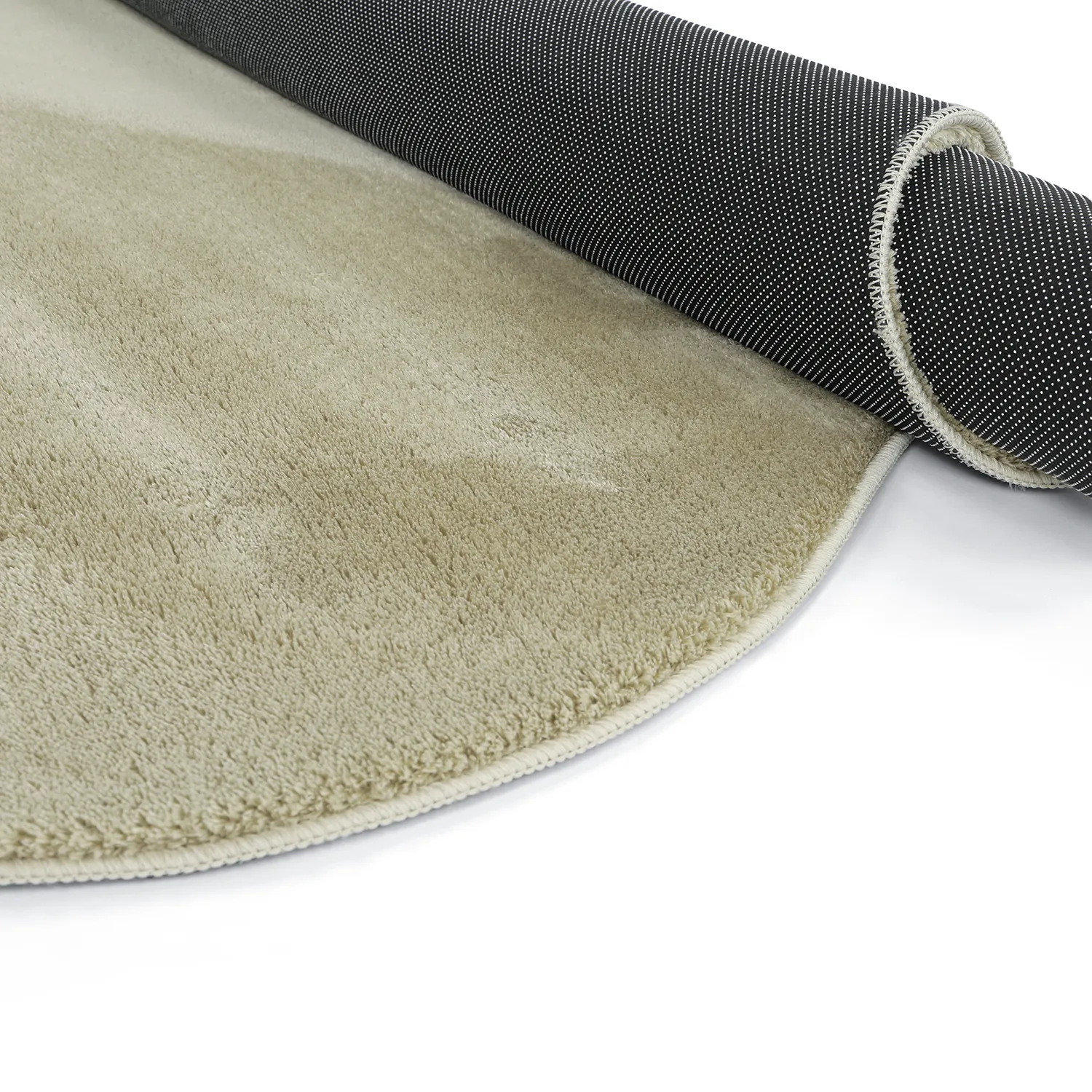 Tapete Shaggy Ondulado Assimétrico - Aranga Super Soft Fur (verde claro)