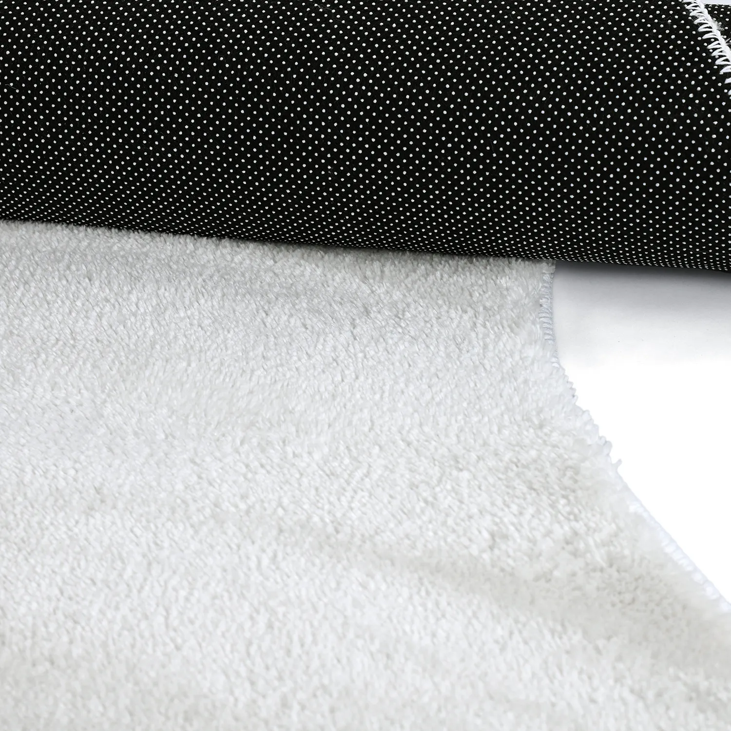 Tapete Shaggy Ondulado Assimétrico - Aranga Super Soft Fur (branco)