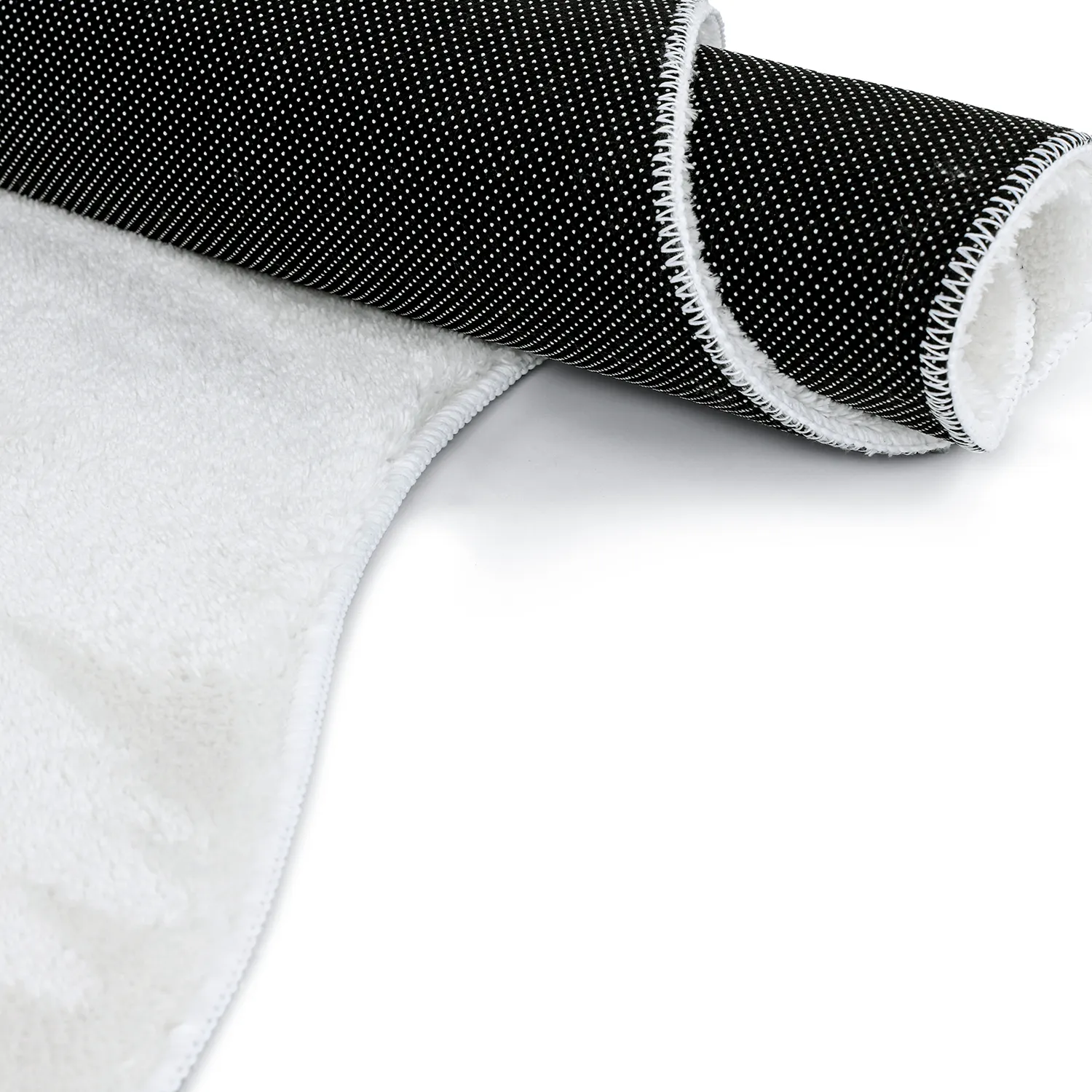 Tapete Shaggy Ondulado Assimétrico - Aranga Super Soft Fur (branco)