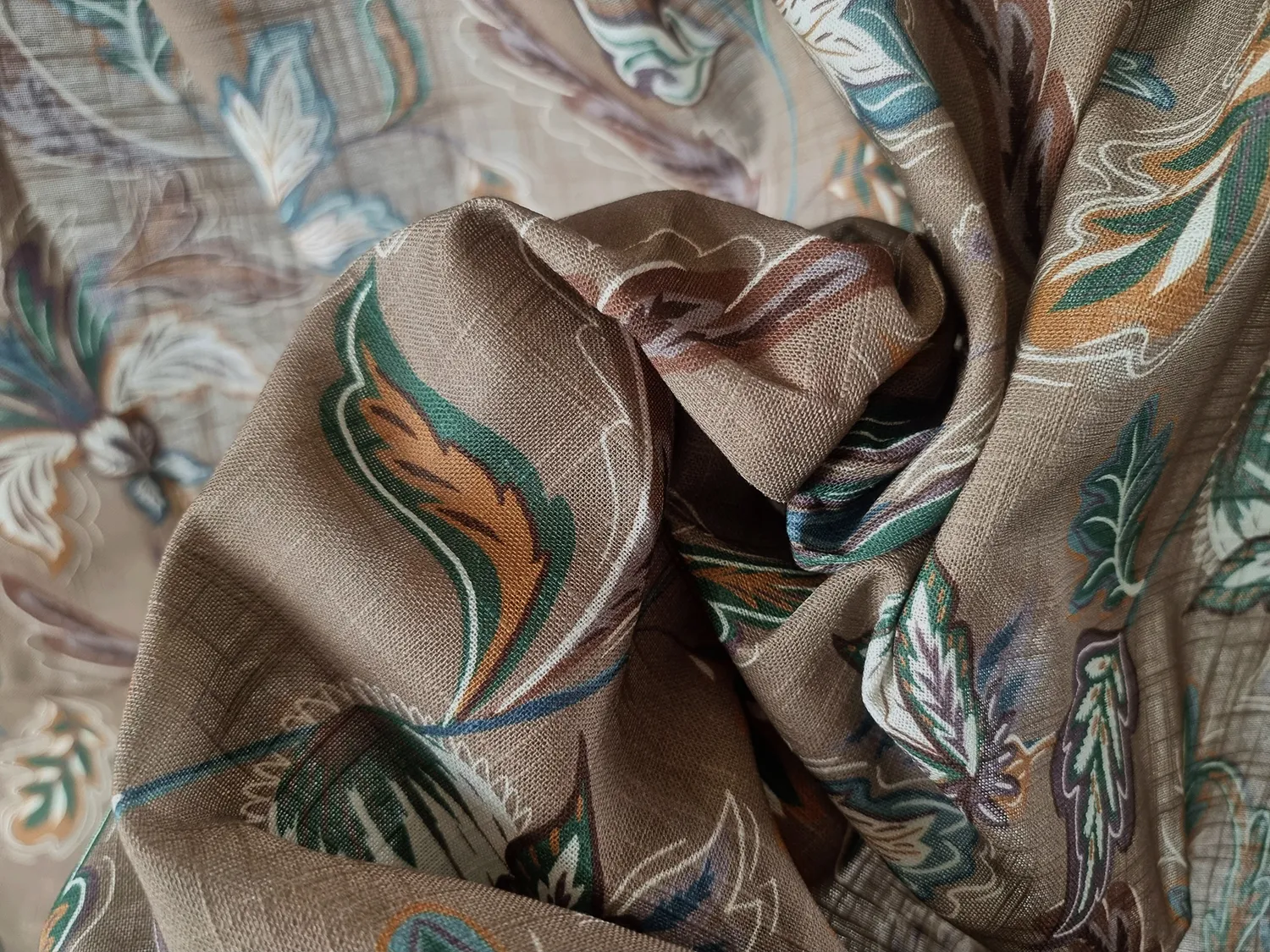 Trilhos de mesa - Trilhos Dagny (marrom)