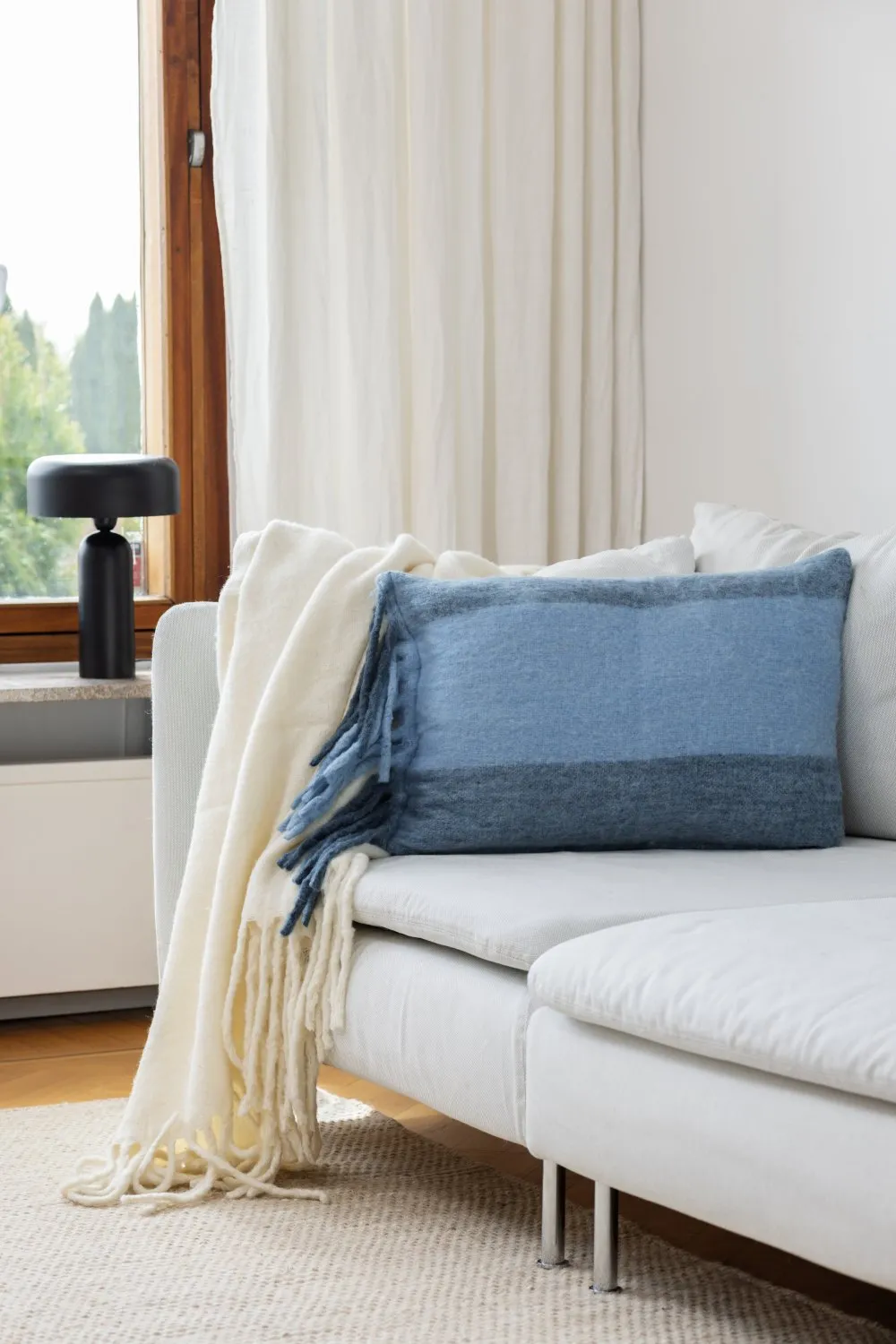 Capa de Almofada em Mistura de Lã - Carol (azul)