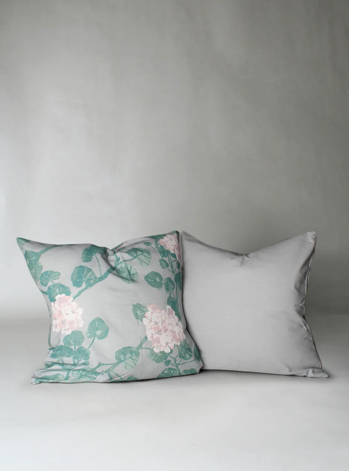Capa de Almofada 2-pack - Amara (cinza/rosa)