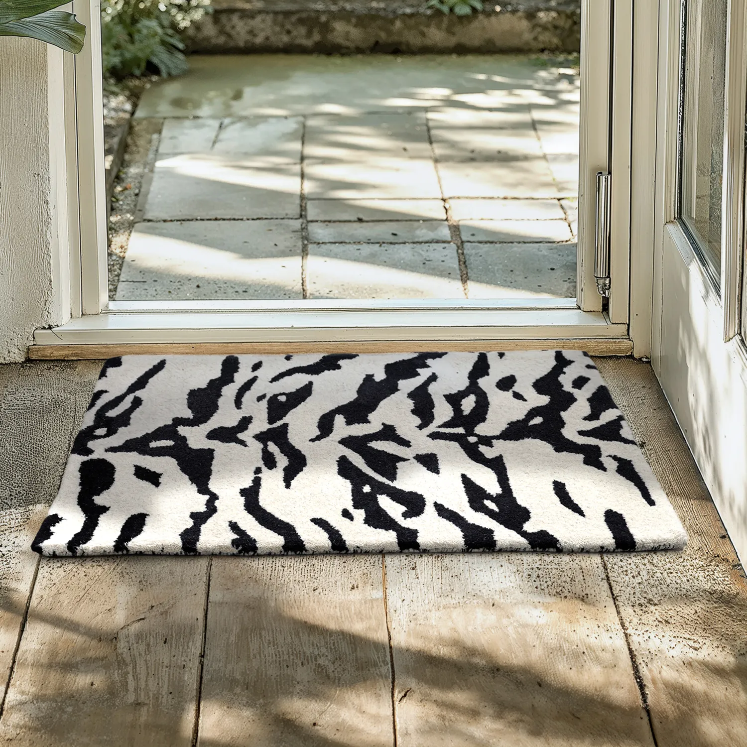 Tapete de entrada - Zebra Tufted Wool Premium (branco/preto)
