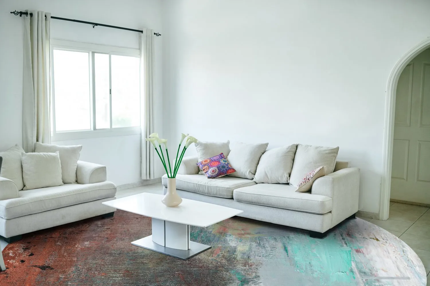 Tapete redondo - Andali (cinza/vermelho/multicolorido)