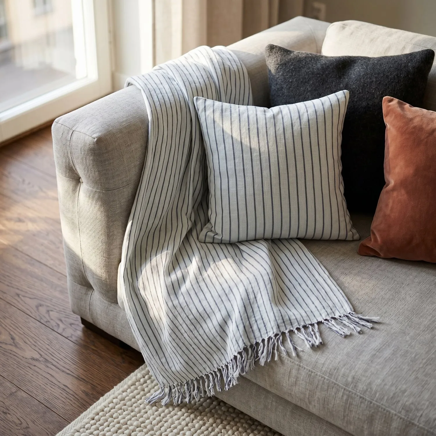 Cobertores - Rumi stripe cotton throw (azul claro/azul marinho/creme)
