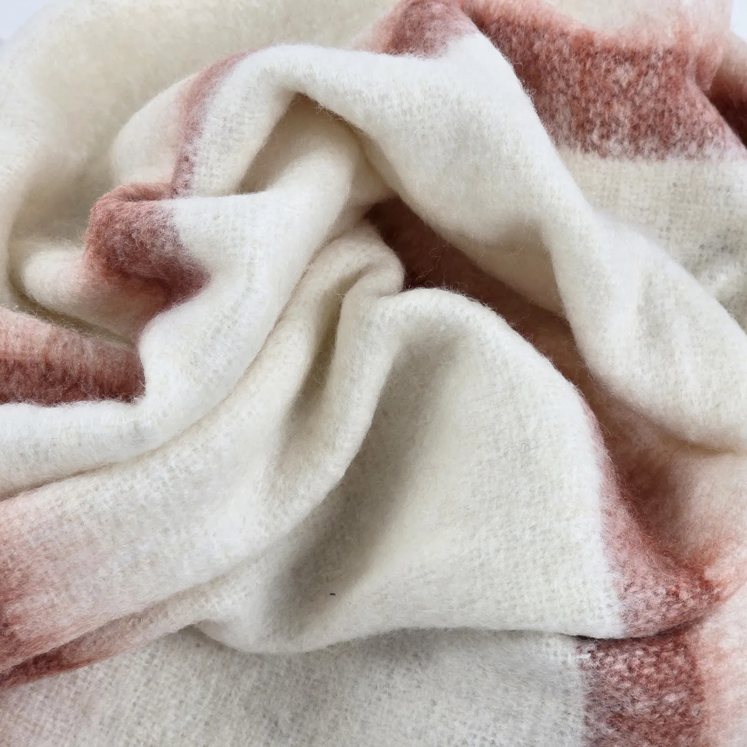 Manta em mistura de lã - Miranda (rosa)