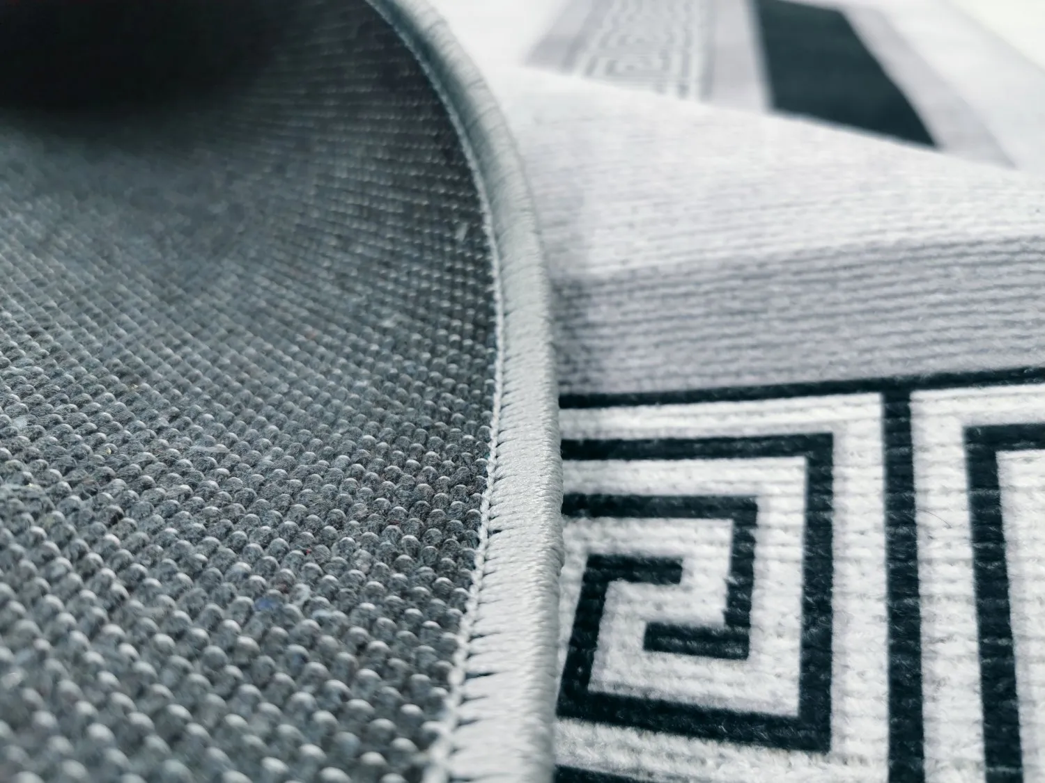 Tapete Wilton - Olympia (preto/branco)