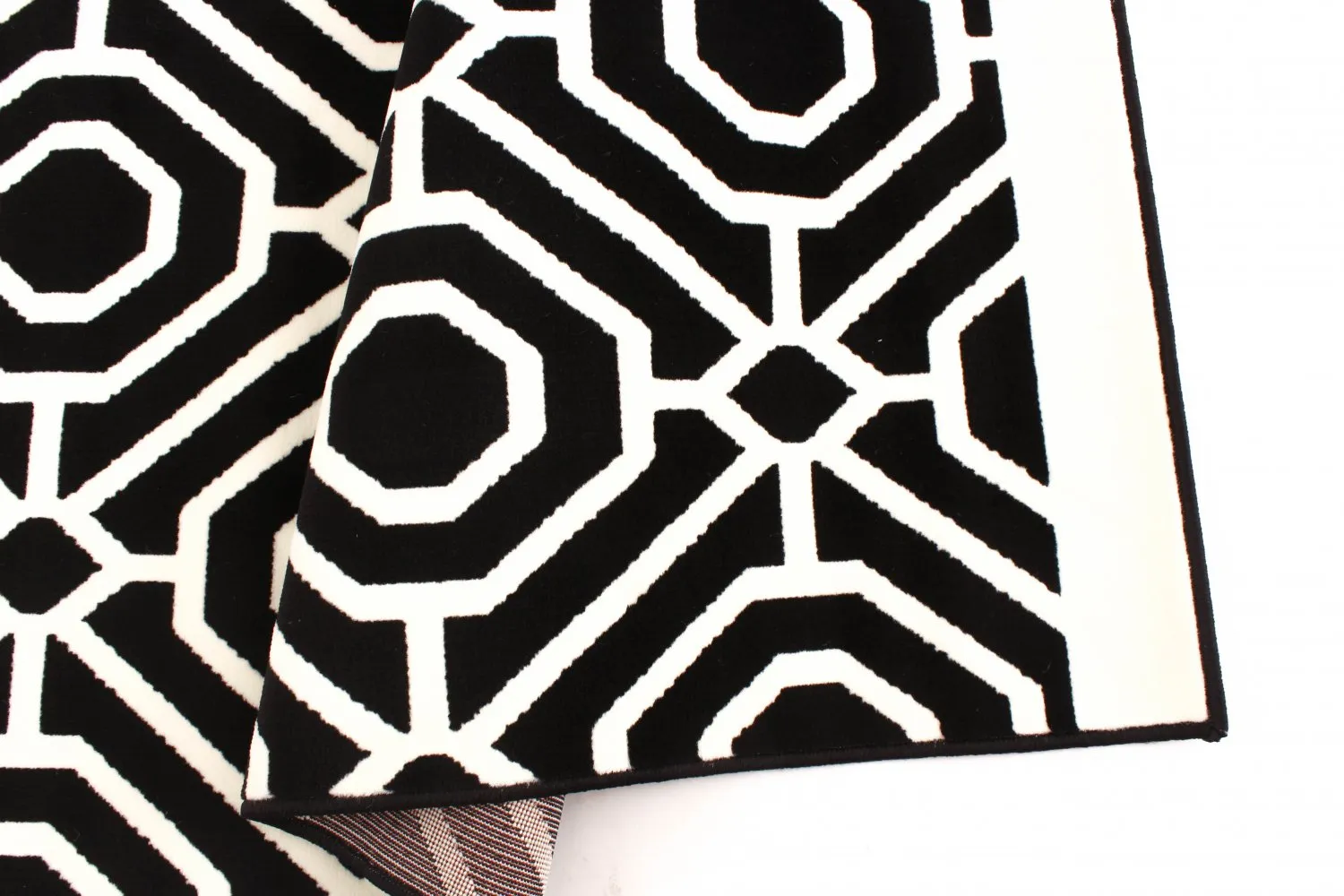 Tapete Wilton - Florence Blackpool (preto)